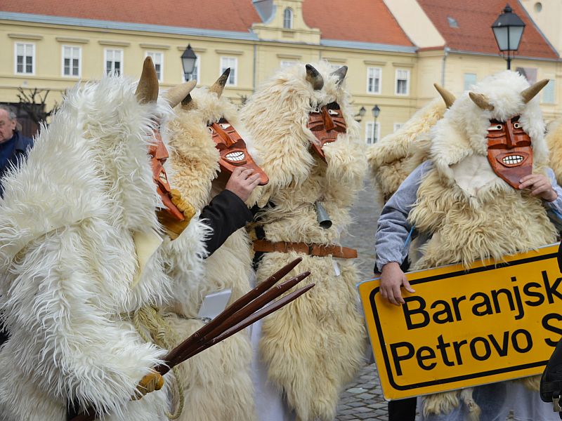 Fašnik u Baranji: Petaračke buše (03.-28.02.)